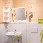 Gaestehaus Am Hahnenkamm Apartahotel
