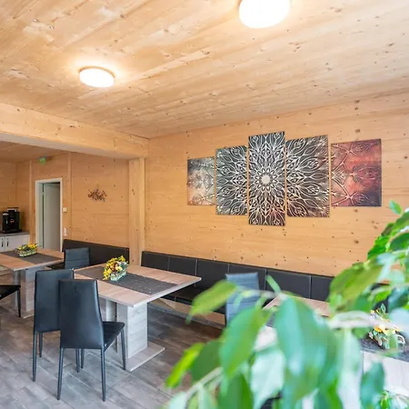 Aparthotel Am Hahnenkamm