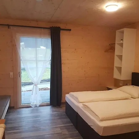 Apartahotel Gaestehaus Am Hahnenkamm