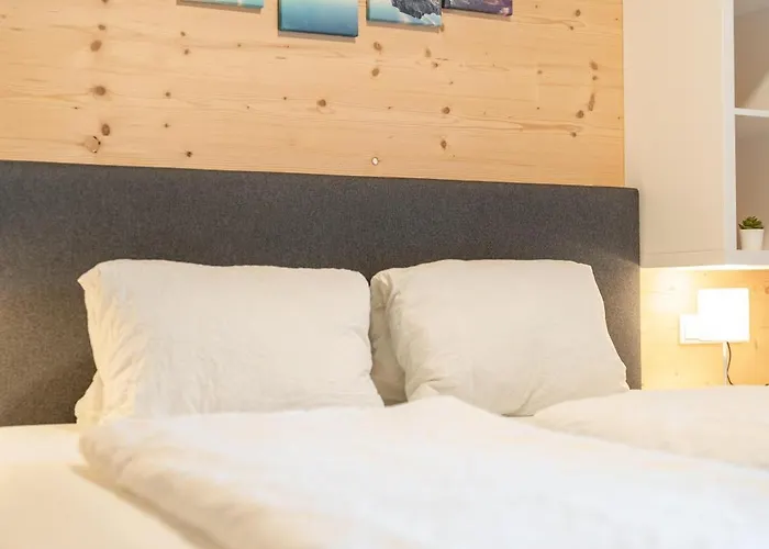 Aparthotel Am Hahnenkamm 3*